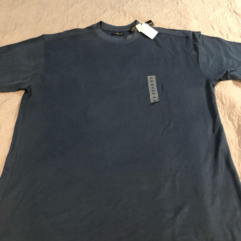 NWT Short sleeve shirt size XL by 6A.